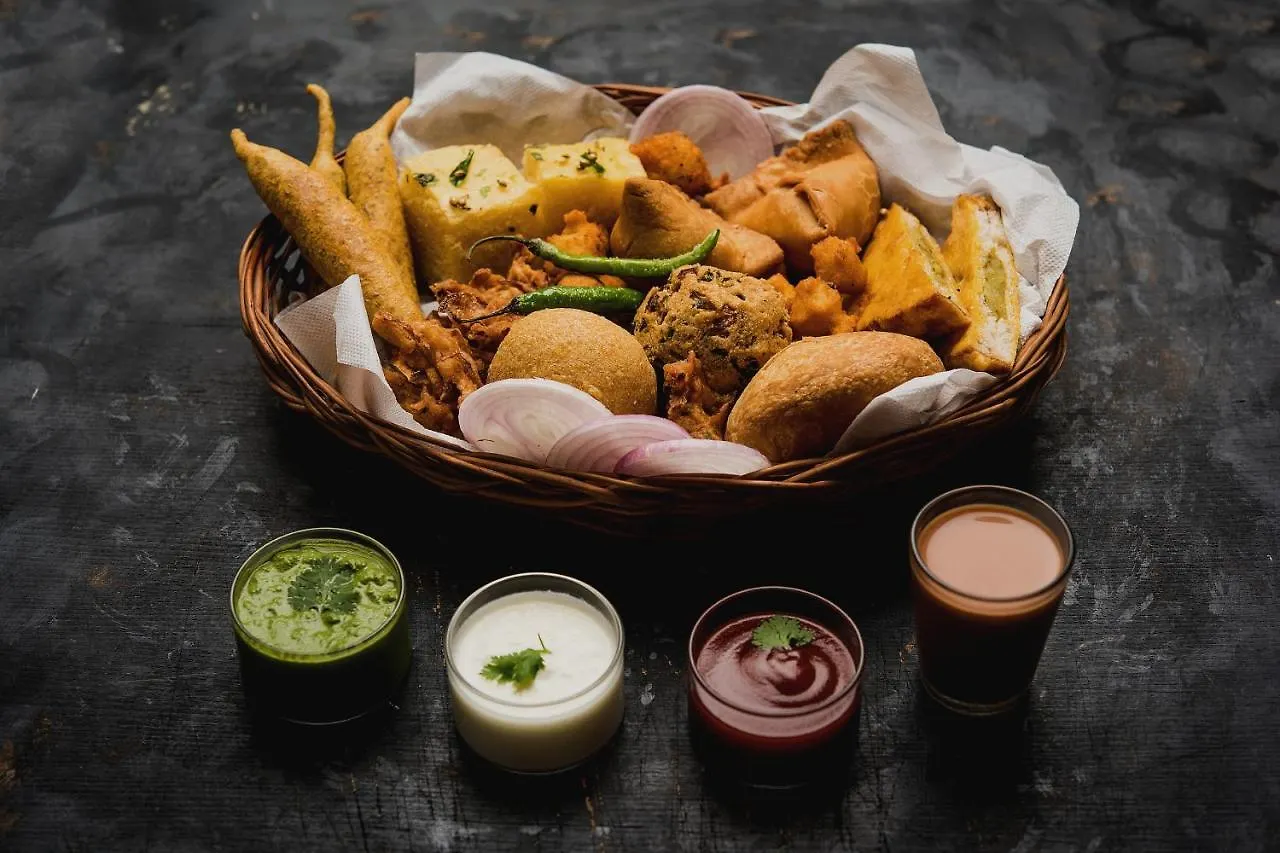 Oyo 22826 Hotel Sheltear & Resturant Agra